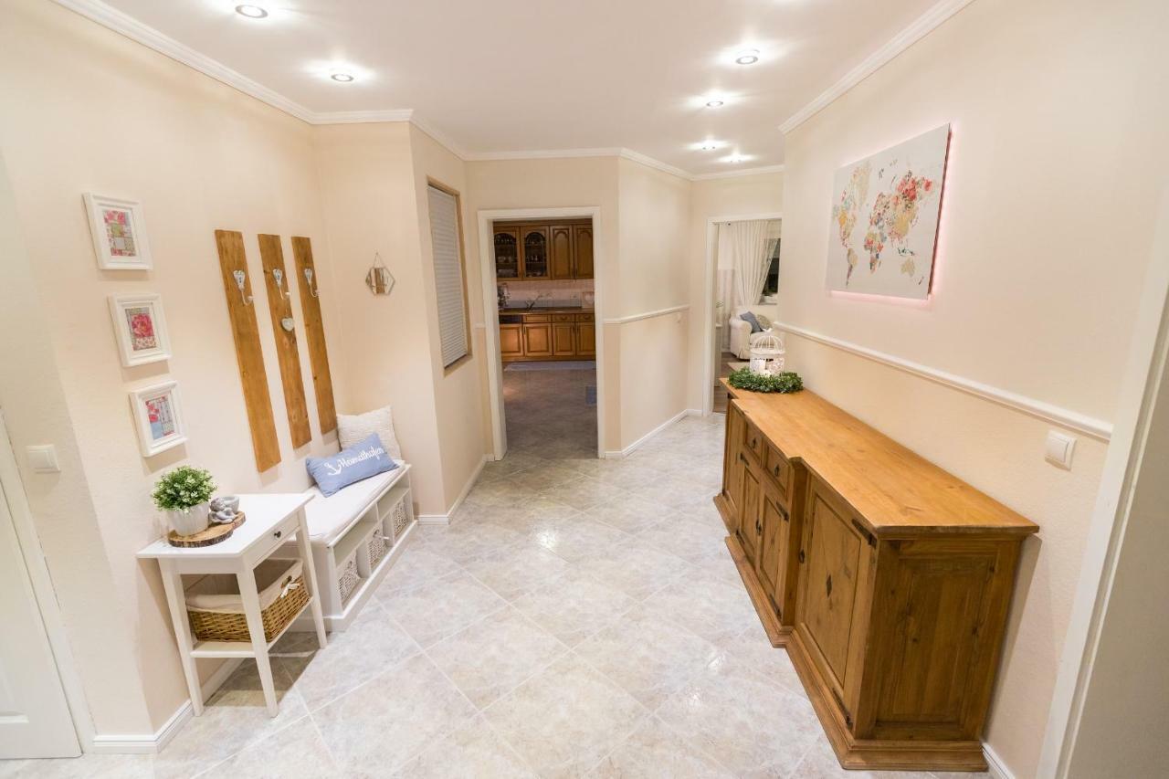 Ferienwohnung Landhaus Swisttal - In Der Naehe Phantasialand Bruehl Und Palmenparadies Therme Euskirchen Buitenkant foto