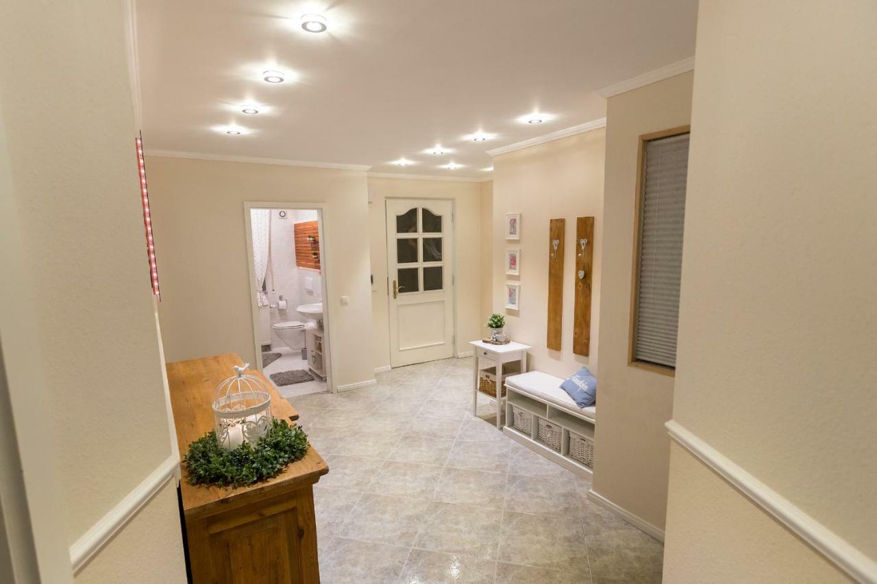 Ferienwohnung Landhaus Swisttal - In Der Naehe Phantasialand Bruehl Und Palmenparadies Therme Euskirchen Buitenkant foto